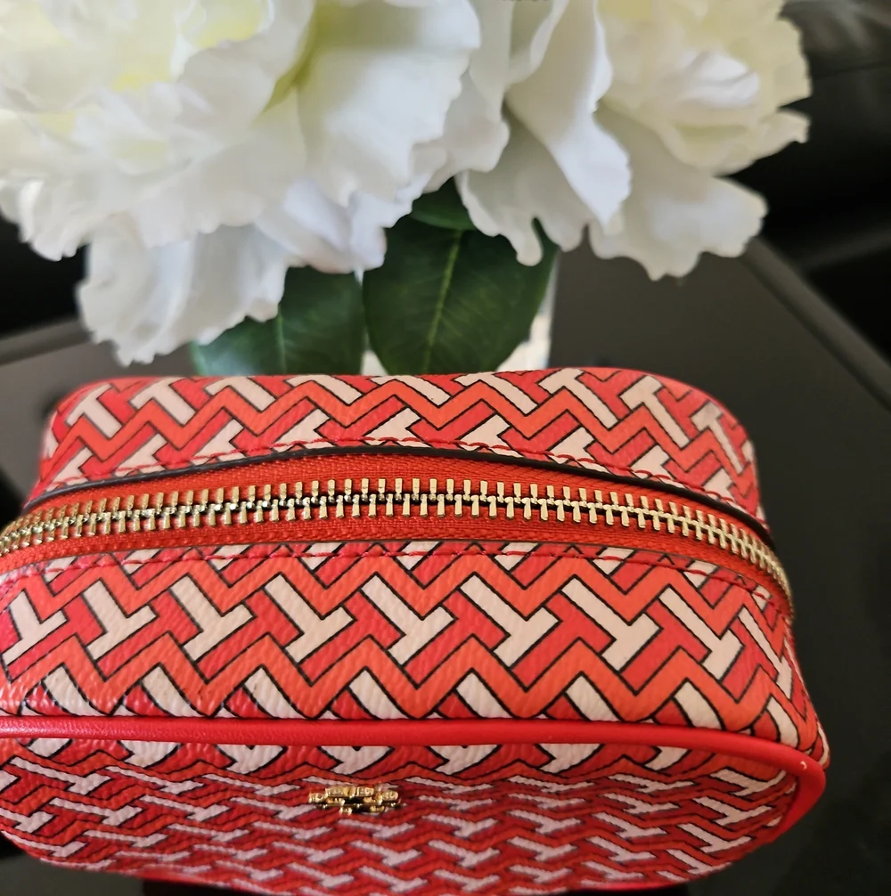 Tory Burch tory burch